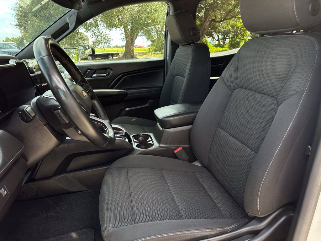 Used 2023 Chevrolet Colorado LT RWD image 13