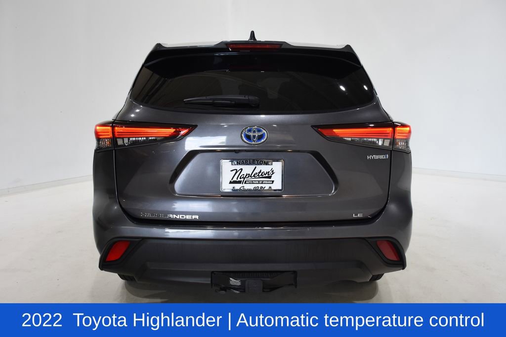 Used 2022 Toyota Highlander LE image 5