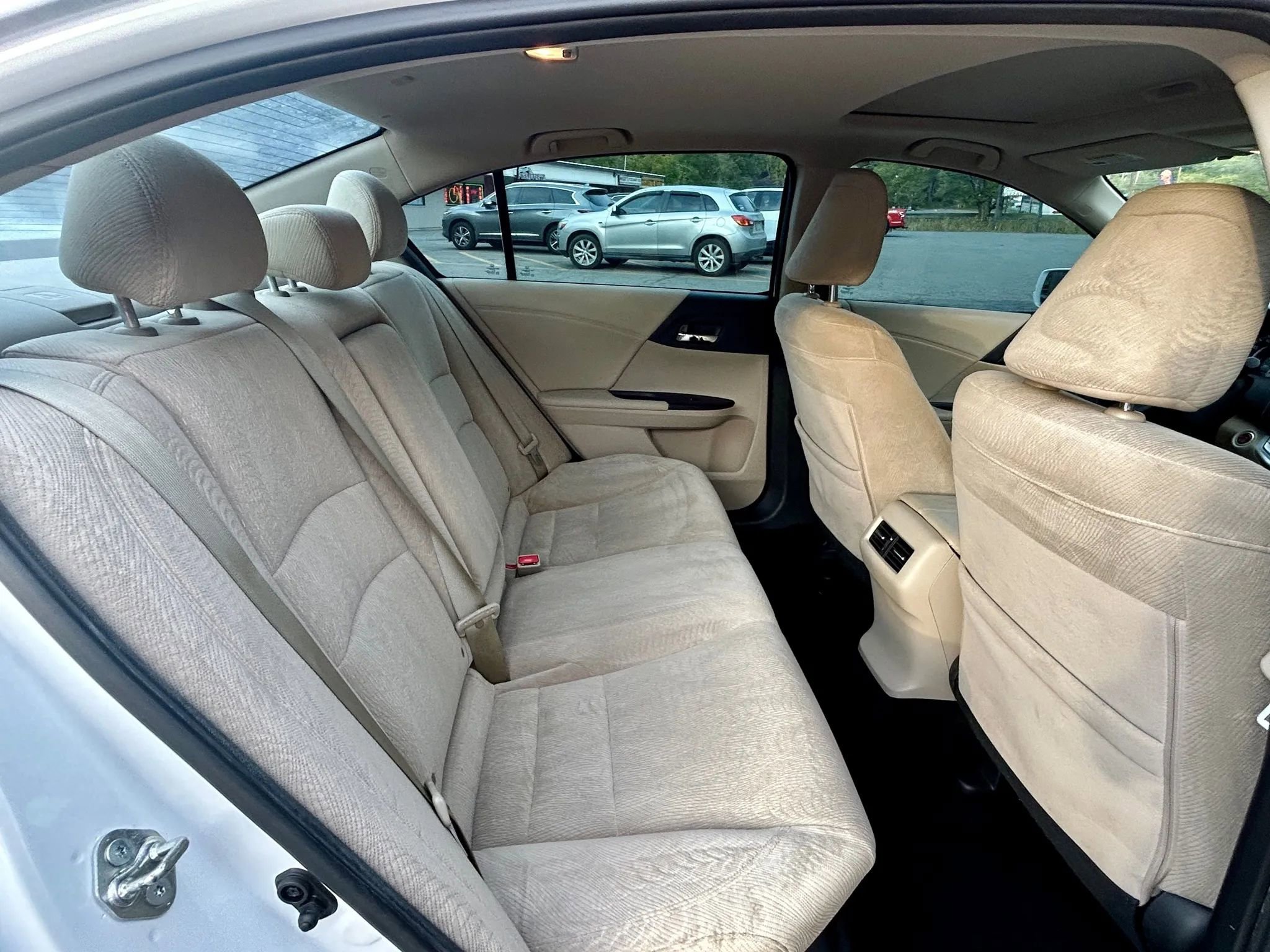 Used 2015 Honda Accord EX image 16