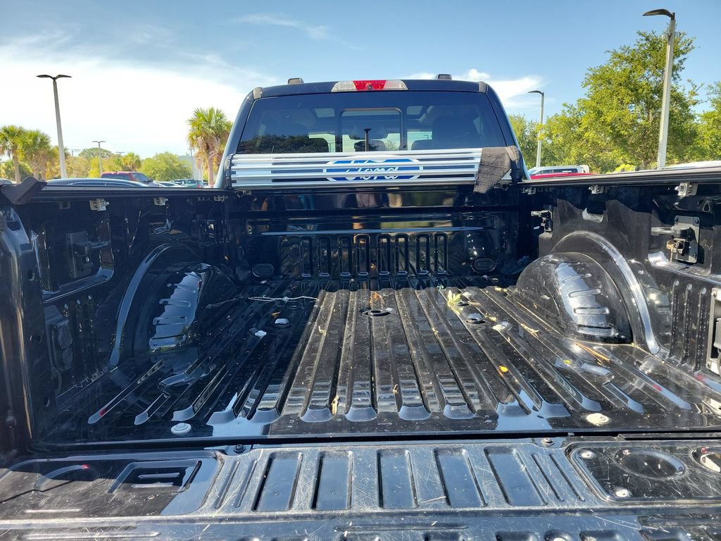 Used 2023 Ford F250 Lariat w/ Lariat Ultimate Package AWD/4WD image 30
