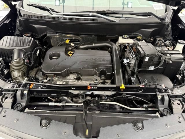 Used 2024 Chevrolet Equinox LT AWD/4WD image 9
