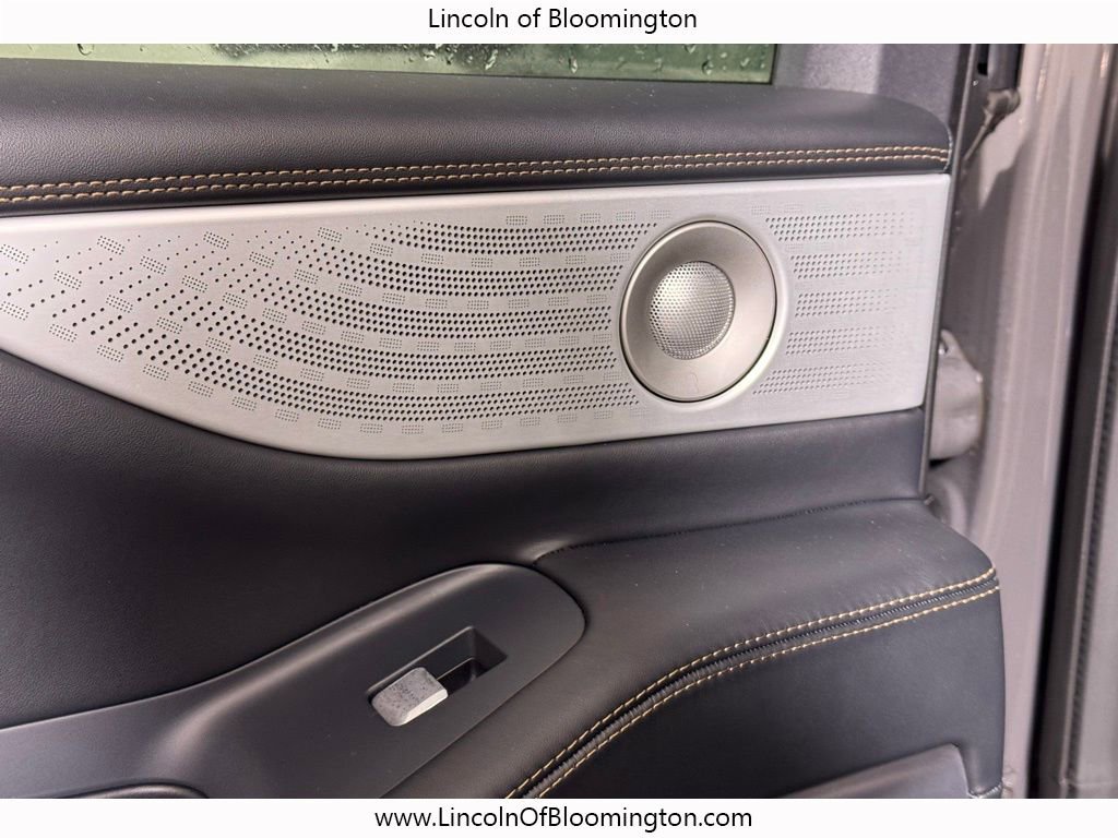 New 2025 Lincoln Navigator L Black Label image 50