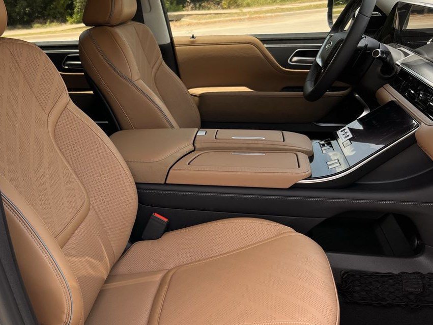 New 2027 INFINITI QX80 Luxe RWD image 23