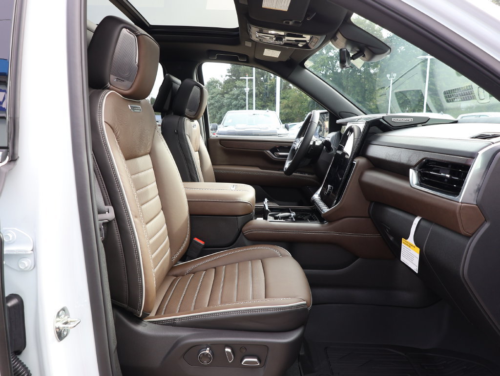 New 2026 GMC Yukon XL Denali Ultimate AWD/4WD image 46