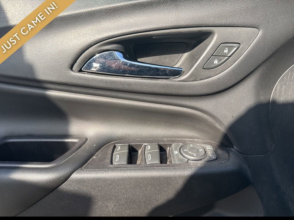 Used 2019 Chevrolet Equinox LT FWD image 8