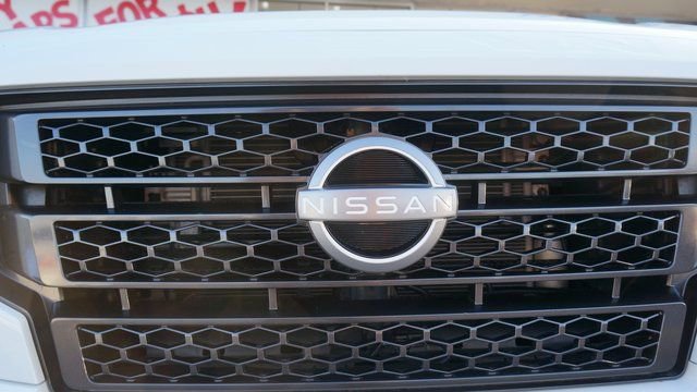 Used 2024 Nissan Titan SV w/ SV Convenience Package image 63