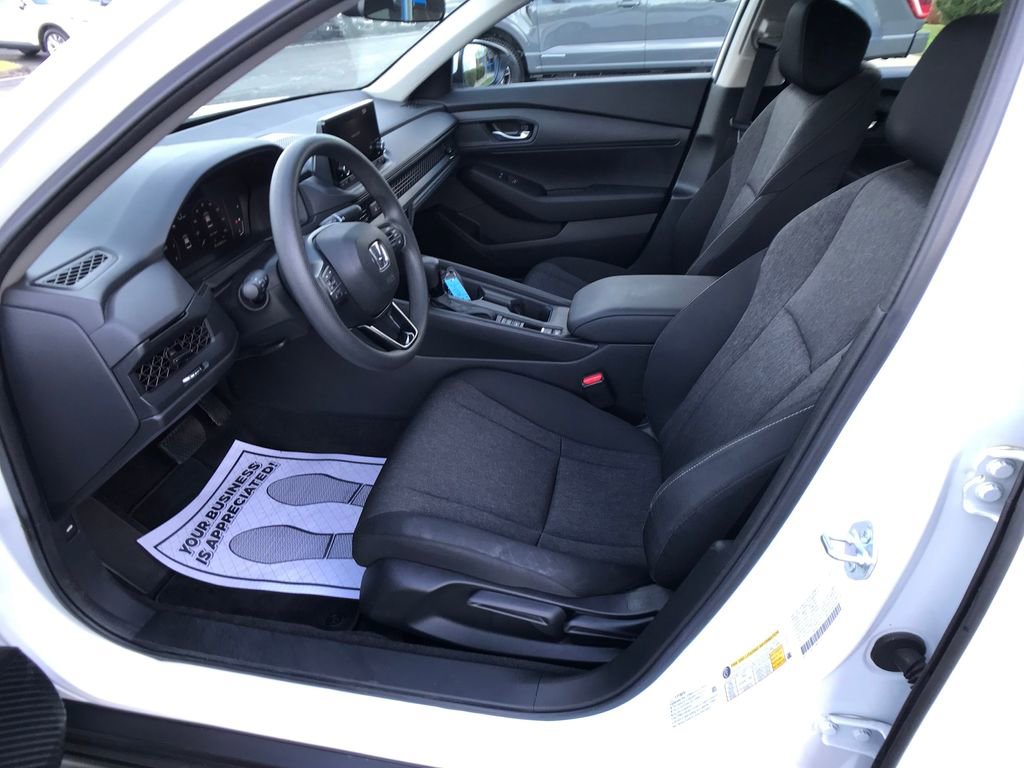 Certified 2023 Honda Accord LX image 4