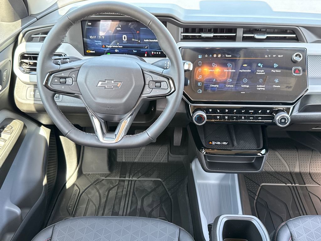 New 2027 Chevrolet Bolt RS w/ Technology Package FWD image 15