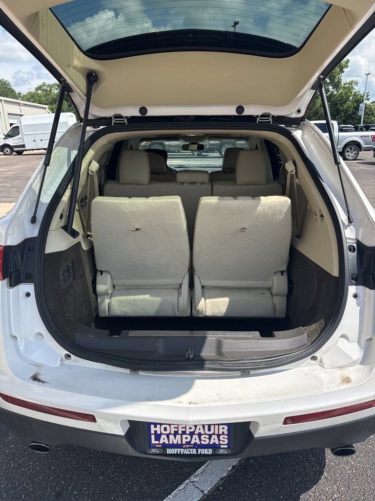 Used 2018 Lincoln MKT AWD w/ Technology Package image 3