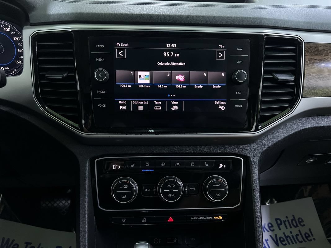 Used 2018 Volkswagen Atlas SEL Premium AWD/4WD image 21