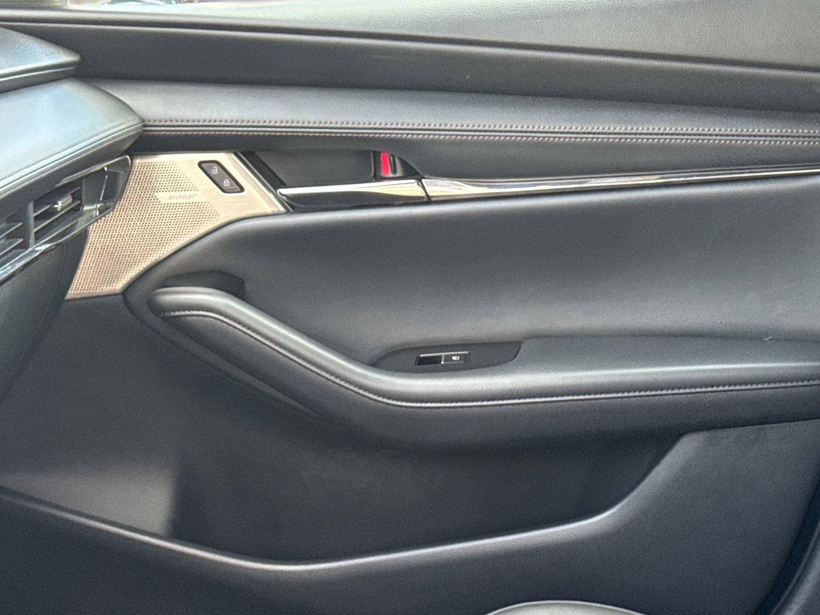 Certified 2023 MAZDA MAZDA3 AWD 2.5 Turbo Hatchback image 19