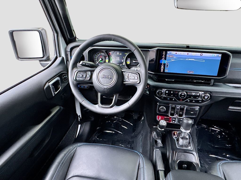 Used 2024 Jeep Wrangler Unlimited Rubicon 4xe image 16