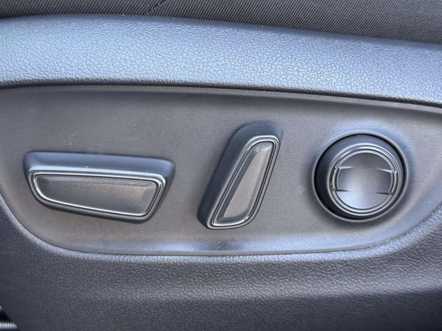 Used 2023 Toyota RAV4 SE w/ Weather & Moonroof Package AWD/4WD image 30