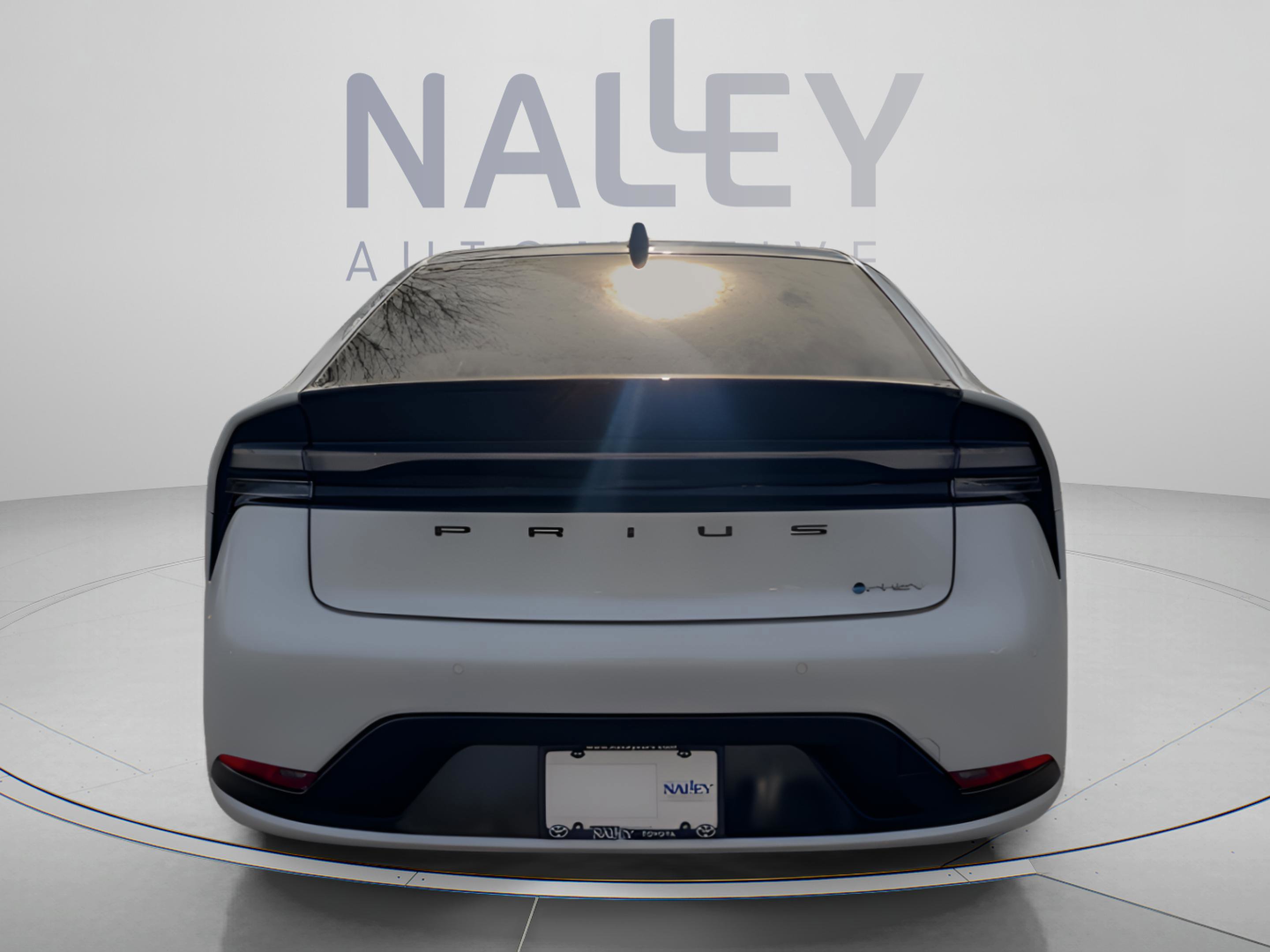 New 2026 Toyota Prius Plug-In Hybrid FWD image 4