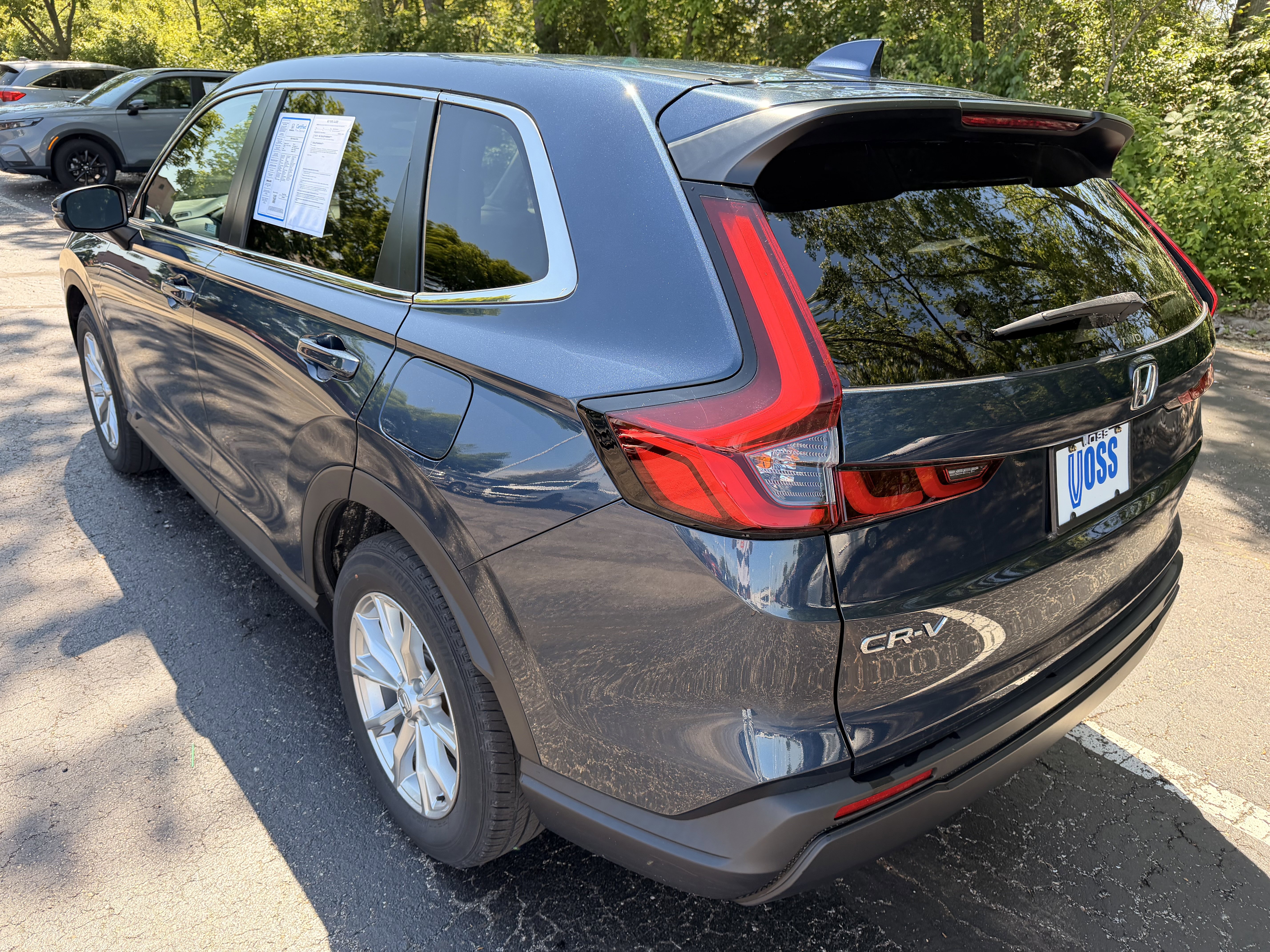 Used 2023 Honda CR-V EX image 5