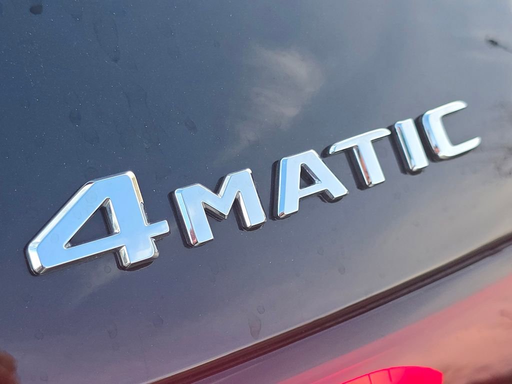 Used 2026 Mercedes-Benz GLC 300 4MATIC image 5