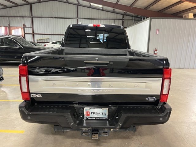 Used 2022 Ford F350 Platinum image 4