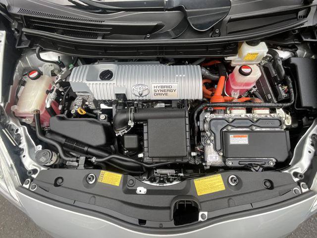 Used 2014 Toyota Prius Two FWD image 20