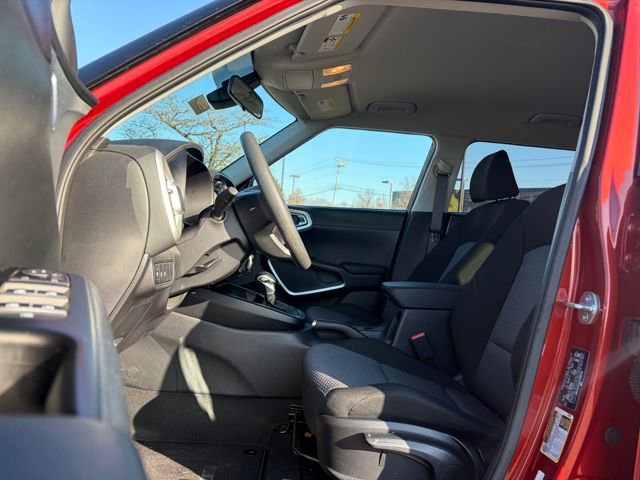 Certified 2023 Kia Soul LX w/ LX Technology Package image 5