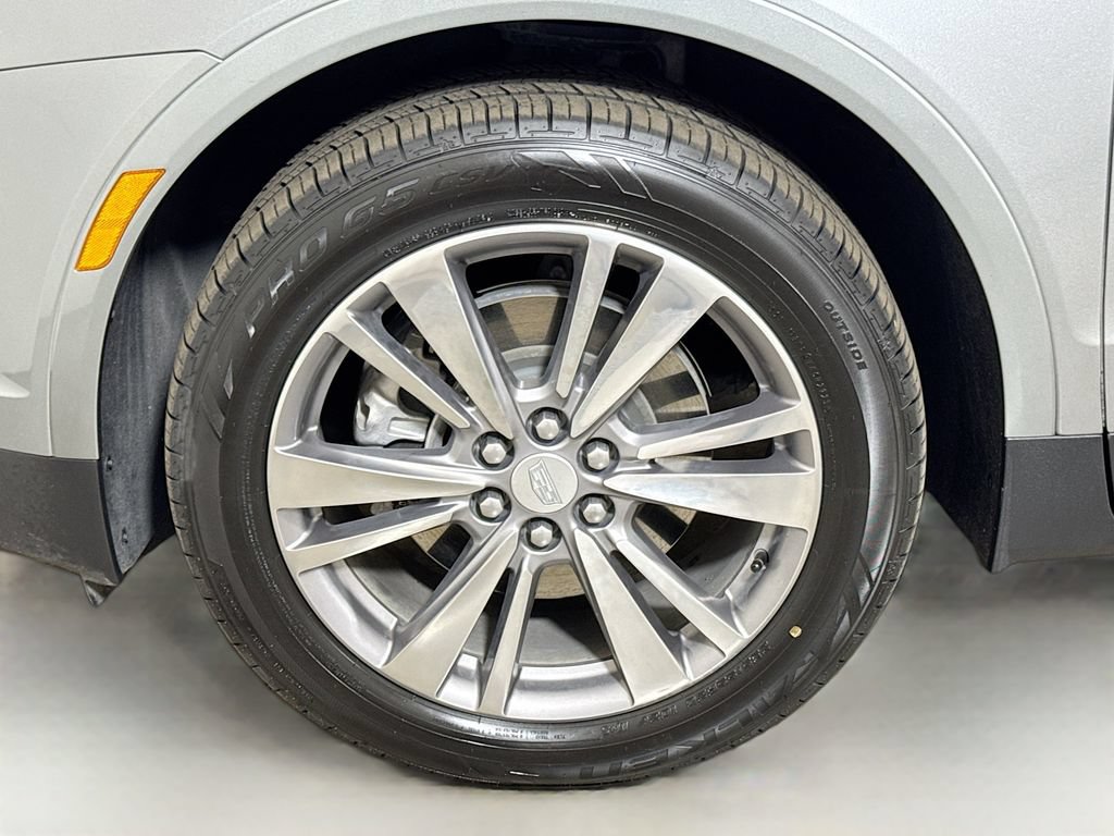 Used 2025 Cadillac XT5 Premium Luxury FWD image 31