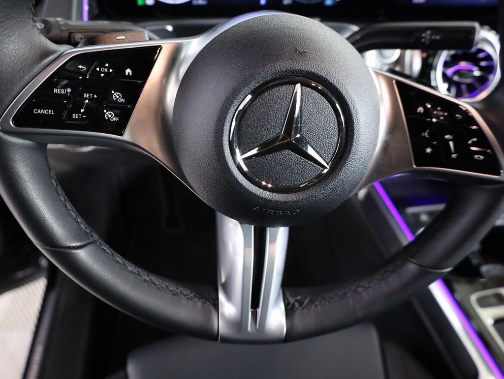 Certified 2025 Mercedes-Benz GLB 250 4MATIC image 26