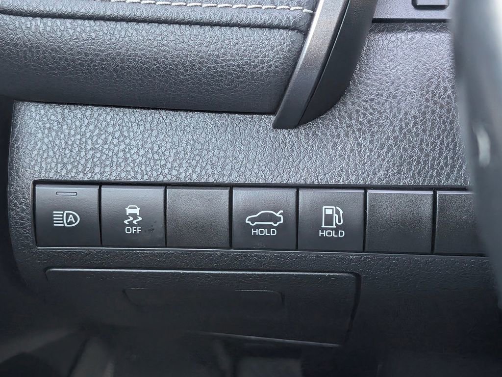 Used 2020 Toyota Camry SE image 33