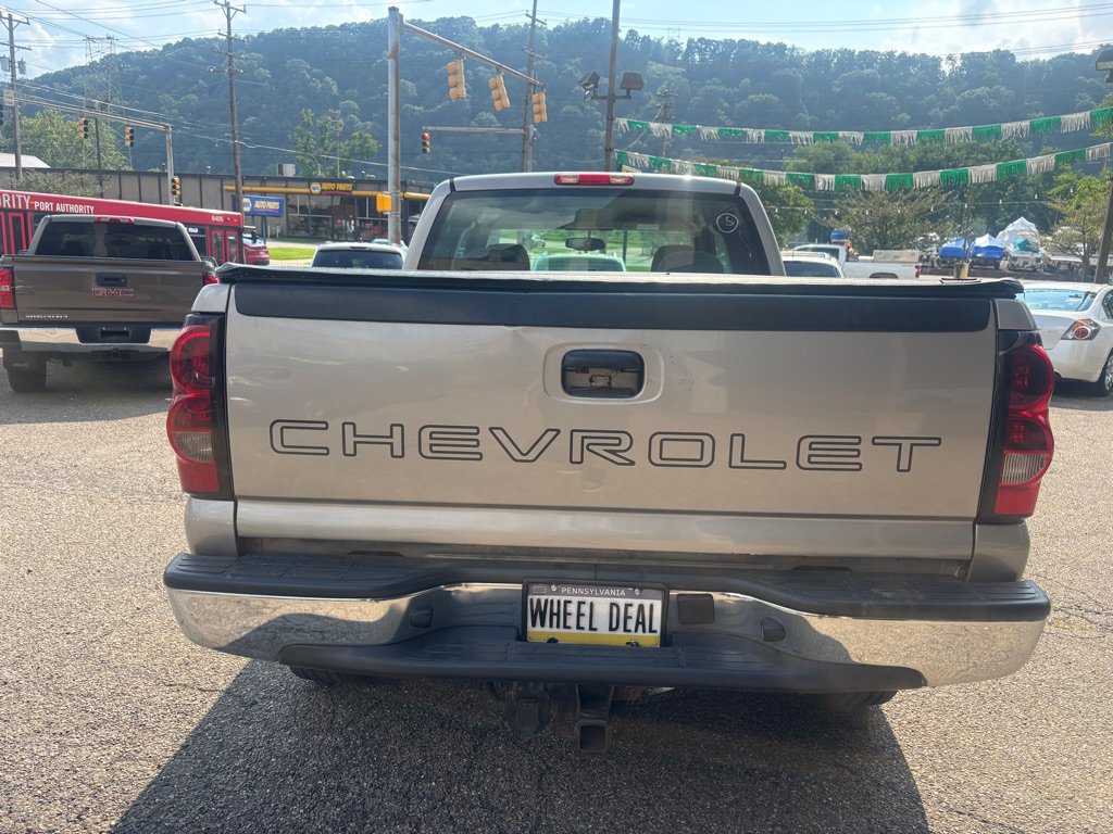 Used 2007 Chevrolet Silverado 1500 LS AWD/4WD image 4