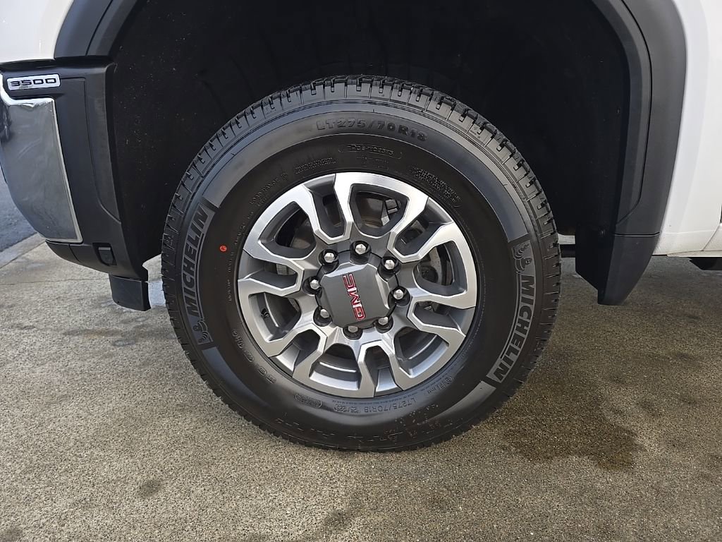 Used 2025 GMC Sierra 3500 SLT w/ X31 Off-Road Package image 37