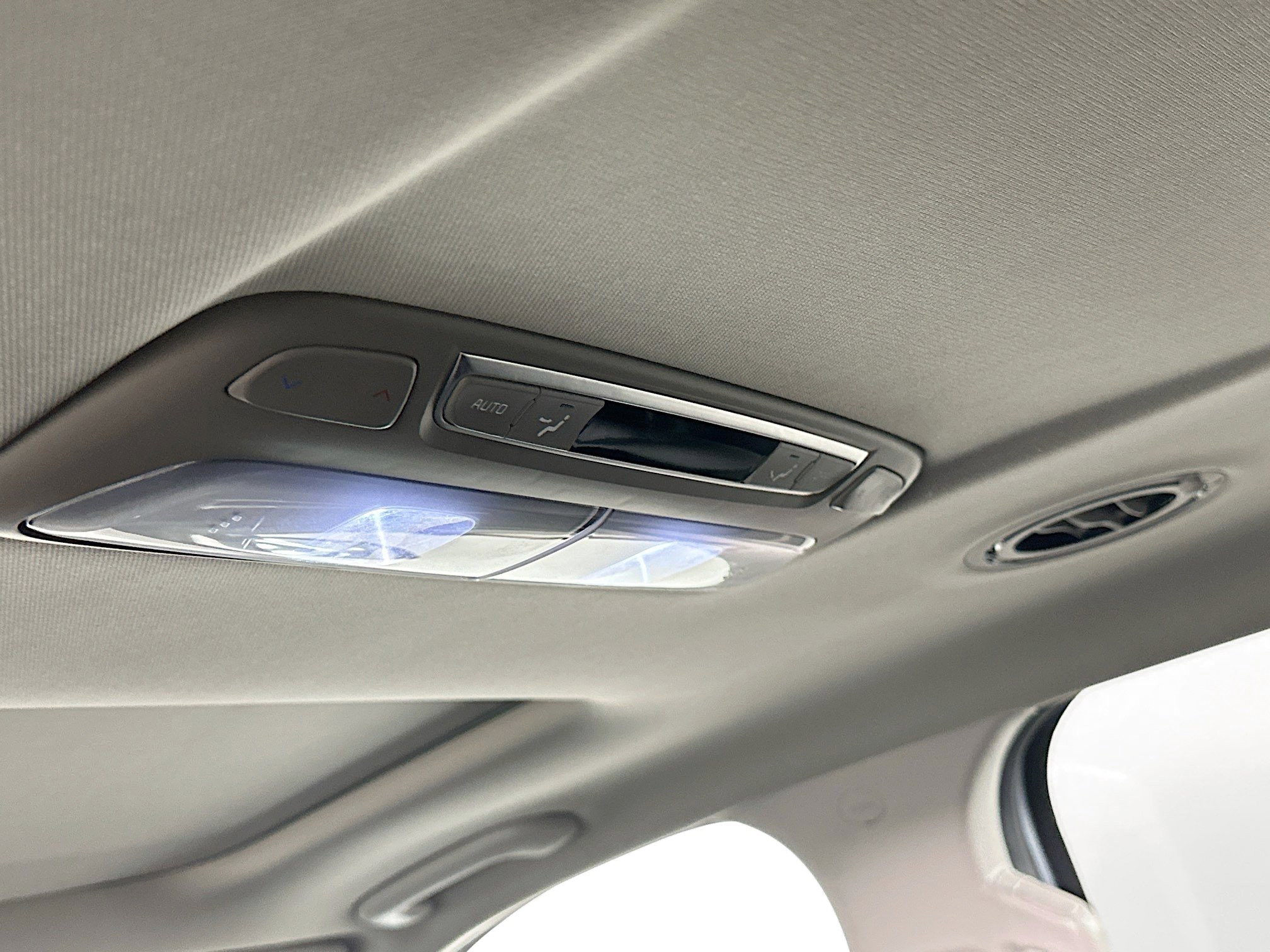 Used 2025 Kia Telluride S image 29