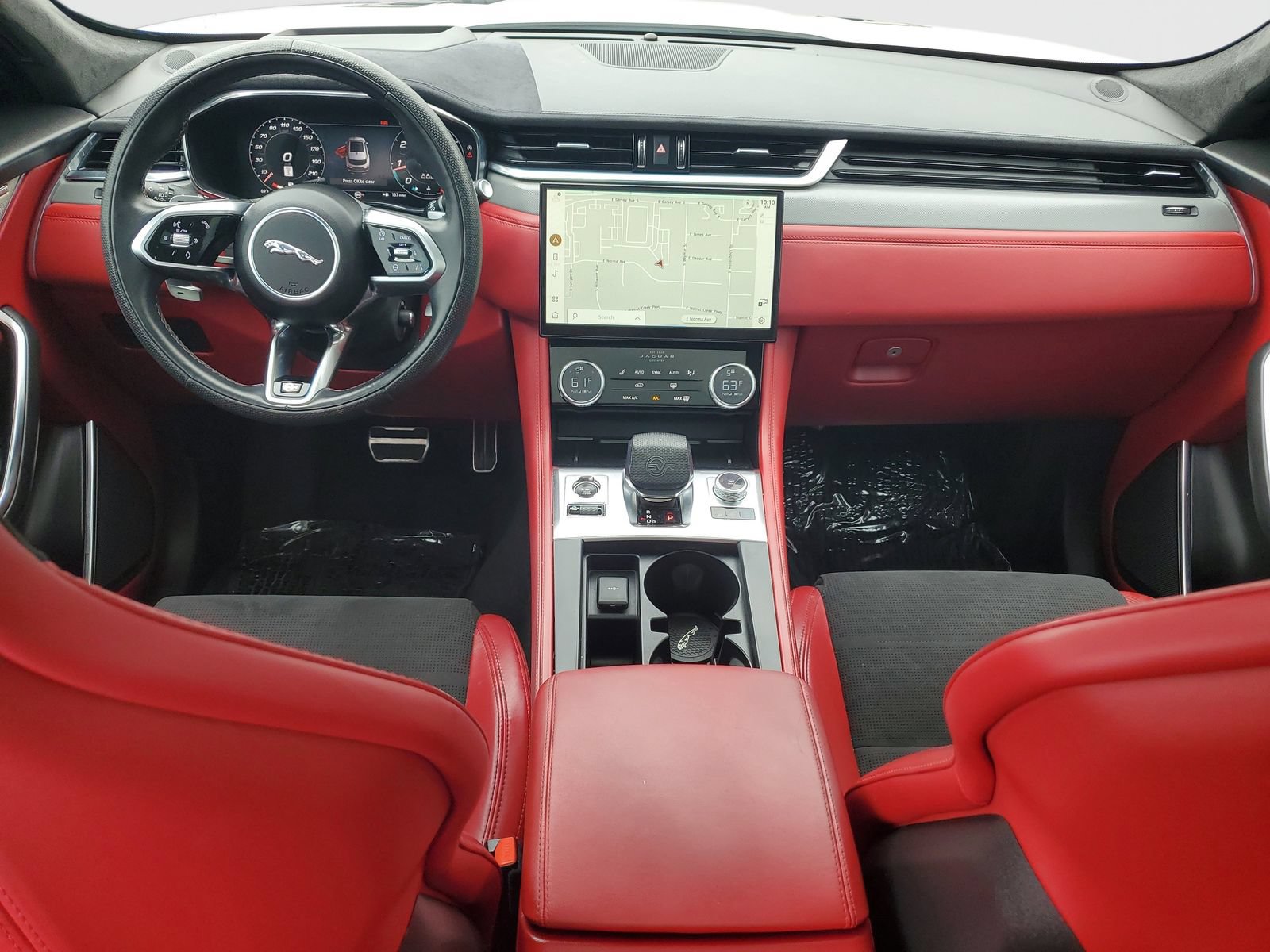 Used 2023 Jaguar F-PACE SVR AWD/4WD image 11