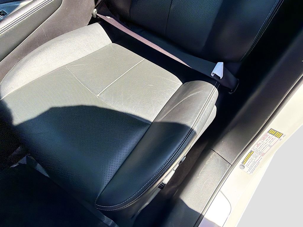 Used 2022 INFINITI Q50 Sensory image 20