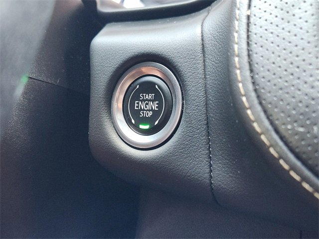 Used 2021 GMC Yukon SLT w/ SLT Premium Package image 21