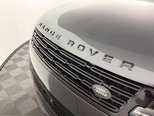 Used 2025 Land Rover Range Rover Sport Dynamic SE AWD/4WD image 44