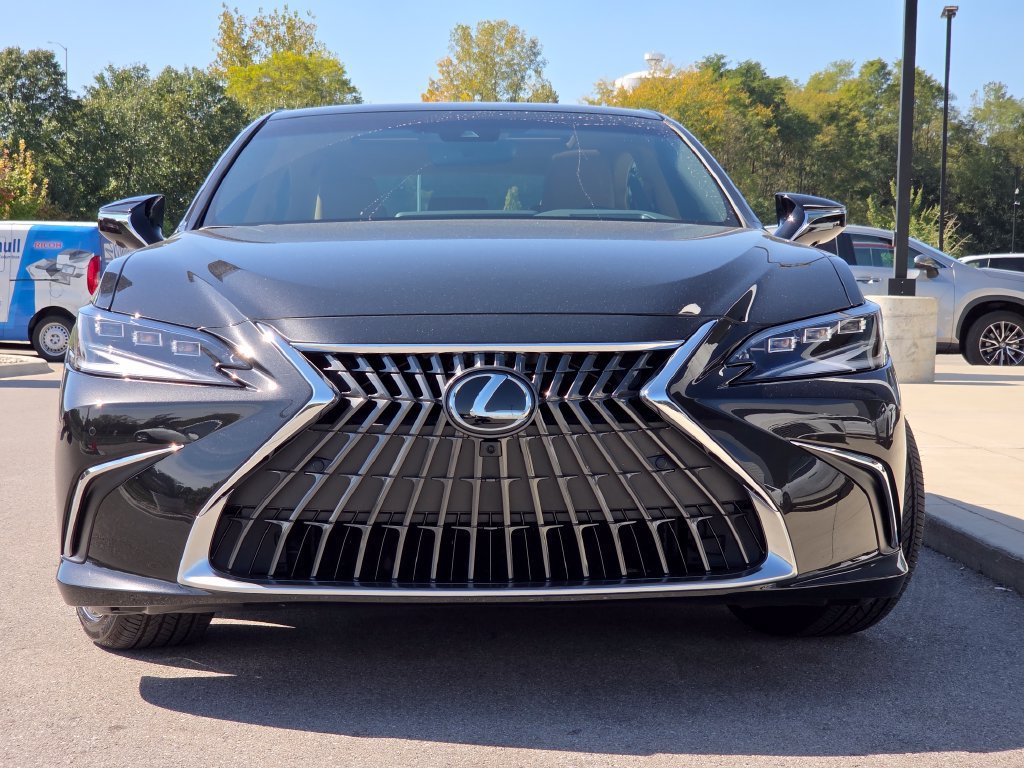 Certified 2025 Lexus ES 350 Ultra Luxury FWD image 3