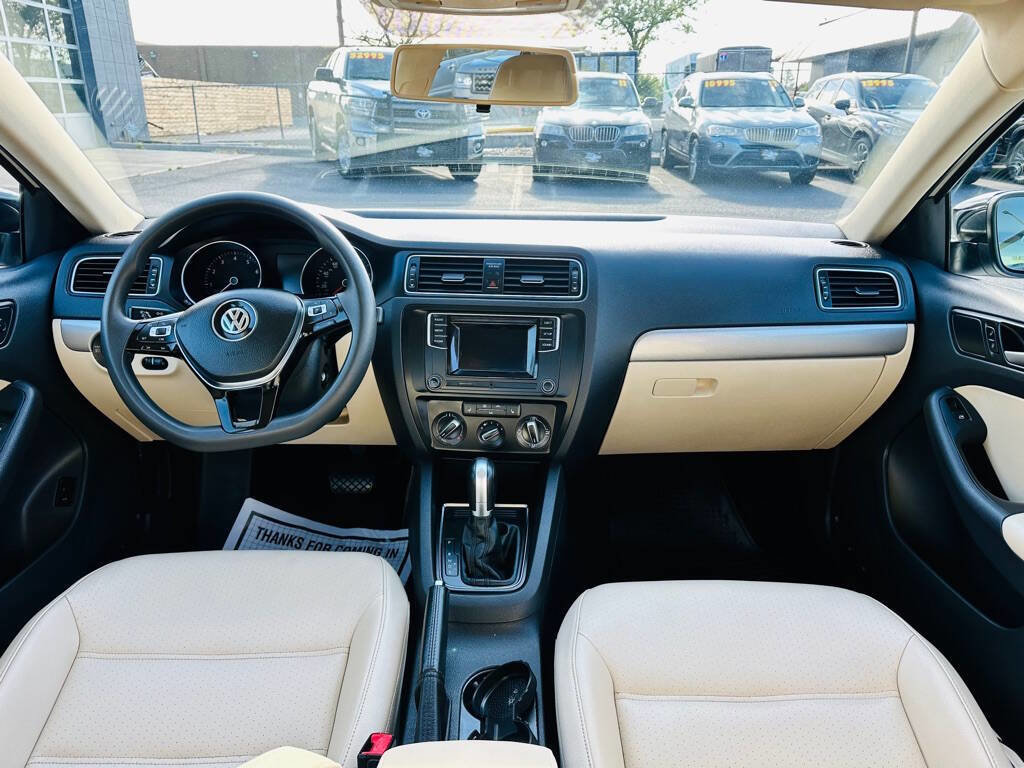 Used 2018 Volkswagen Jetta Wolfsburg Edition FWD image 9