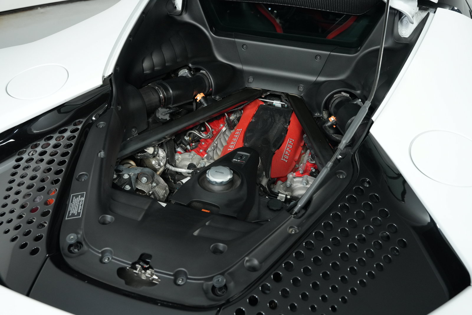 Certified 2021 Ferrari SF90 Stradale AWD/4WD image 13