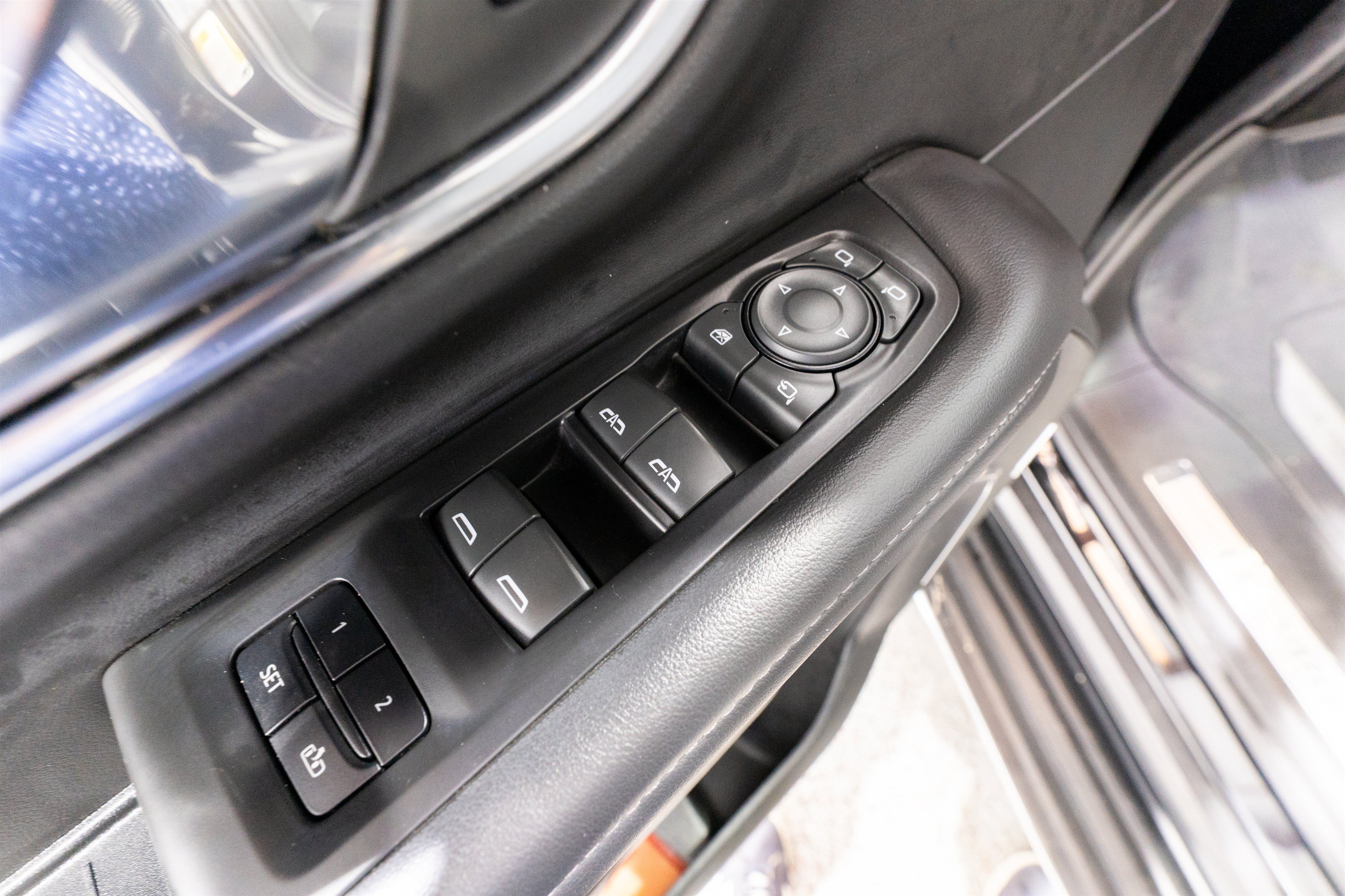 Used 2023 Chevrolet Tahoe LT w/ LT Signature Plus Package RWD image 14