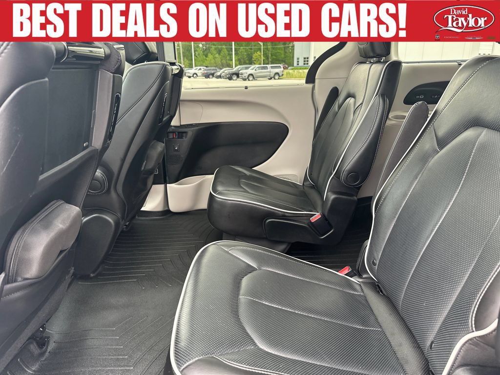 Used 2023 Chrysler Pacifica Limited w/ Uconnect Theater Family Group AWD/4WD image 21