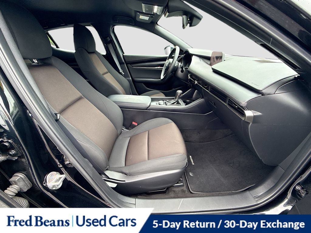 Used 2022 MAZDA MAZDA3 s FWD image 34