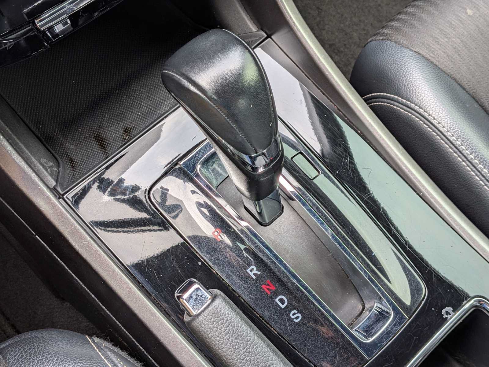 Used 2016 Honda Accord Sport image 28