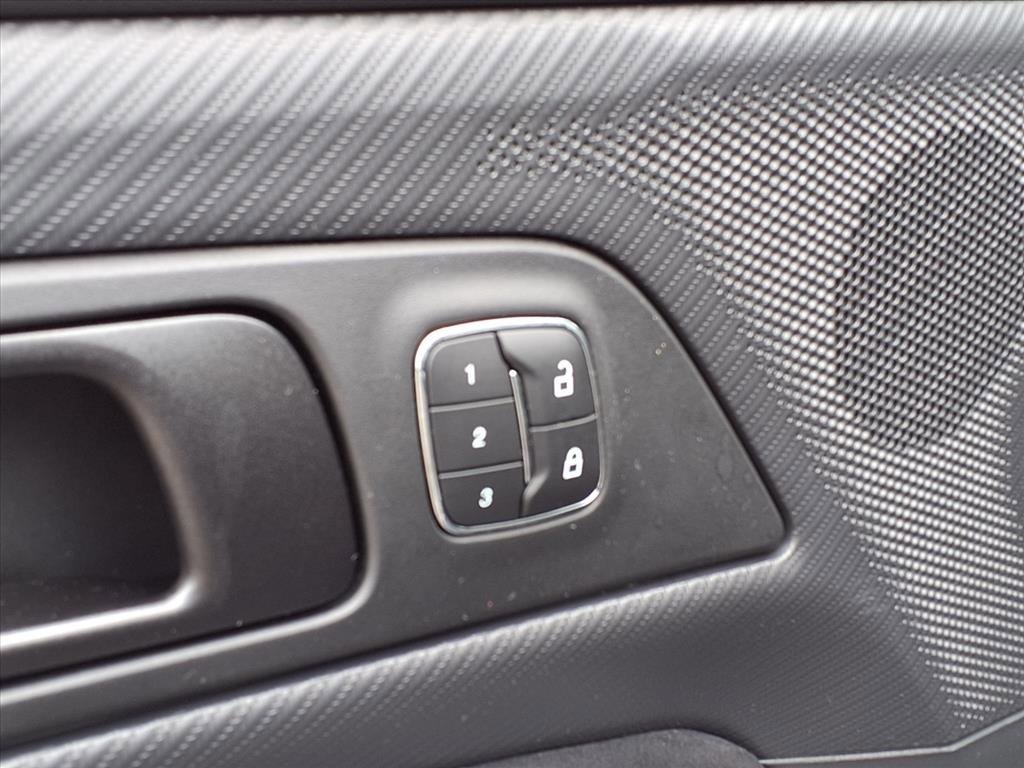 Used 2024 Ford Mustang Dark Horse image 29