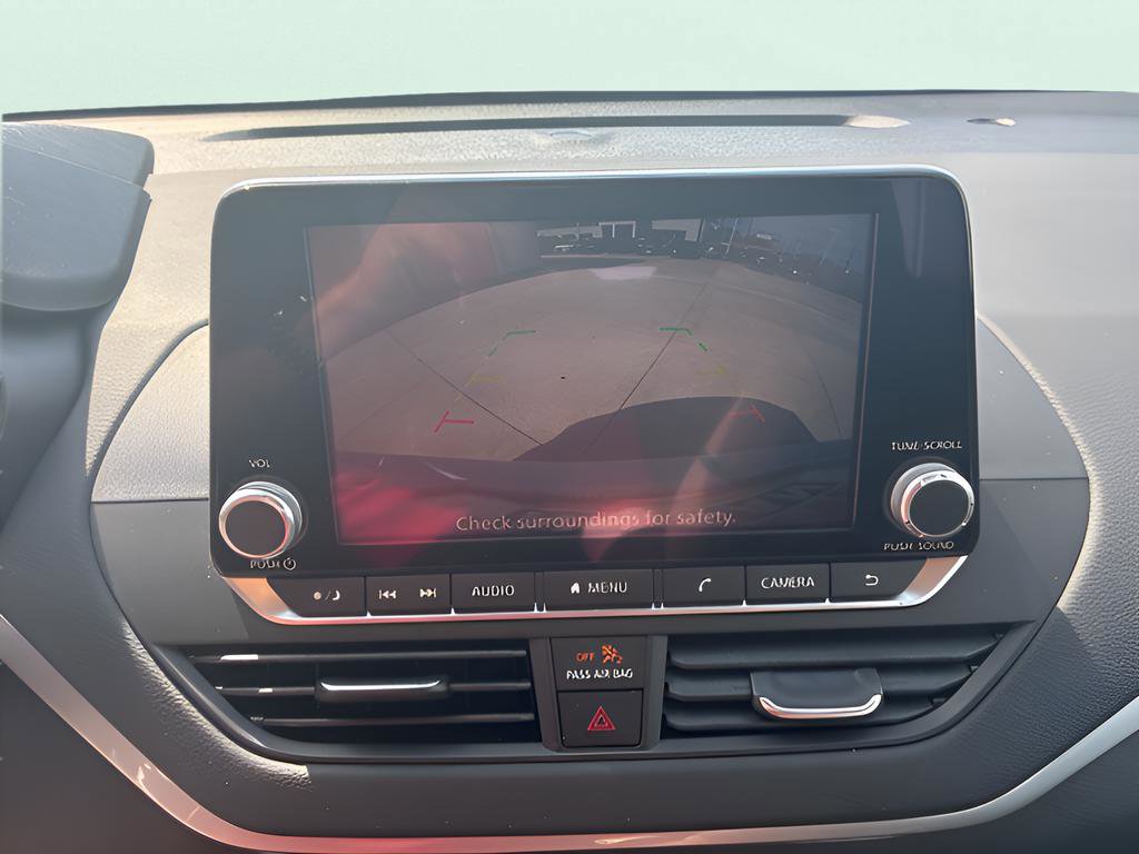 Used 2025 Nissan Altima 2.5 S image 25