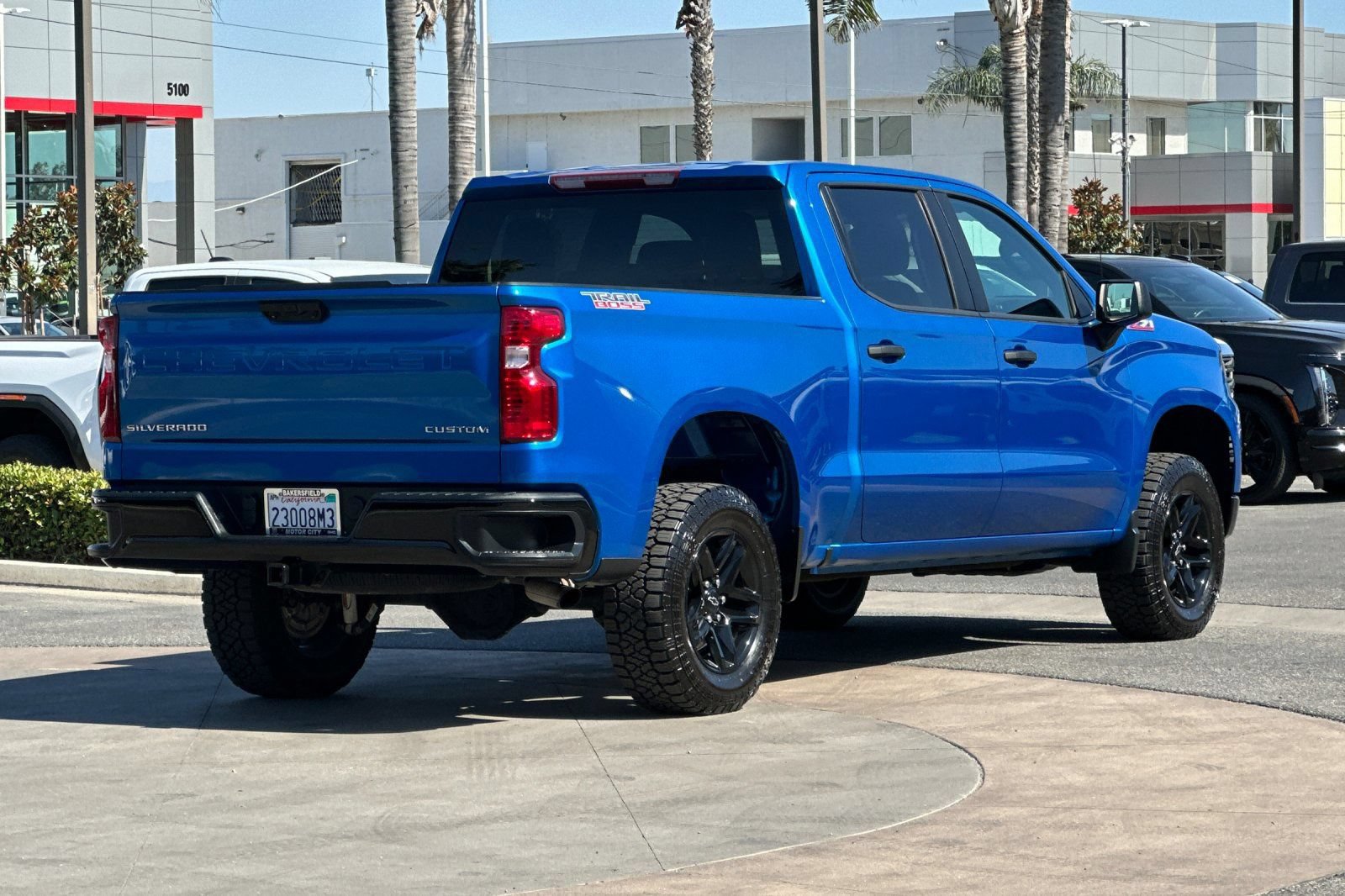 Certified 2022 Chevrolet Silverado 1500 Custom Trail Boss AWD/4WD image 4