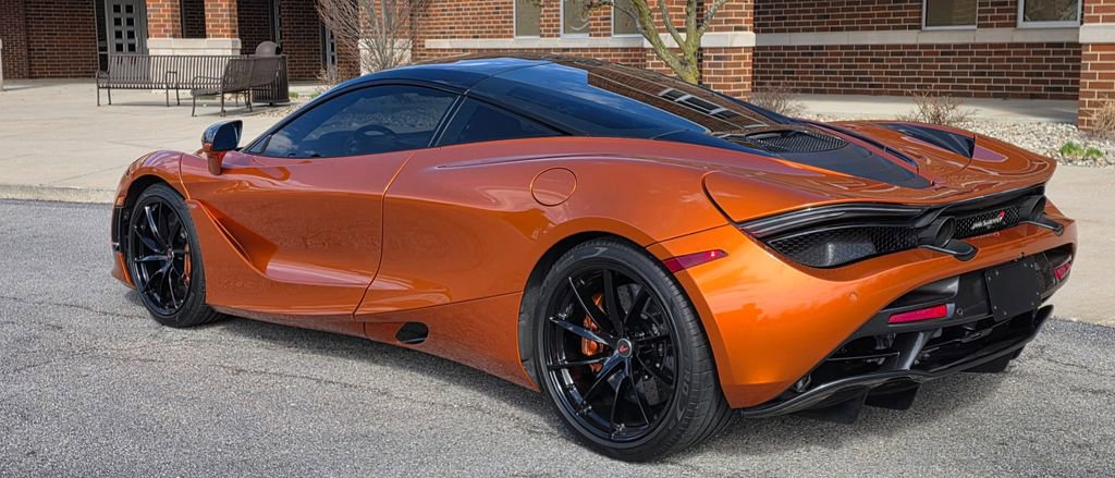 Used 2018 McLaren 720S Performance RWD image 5
