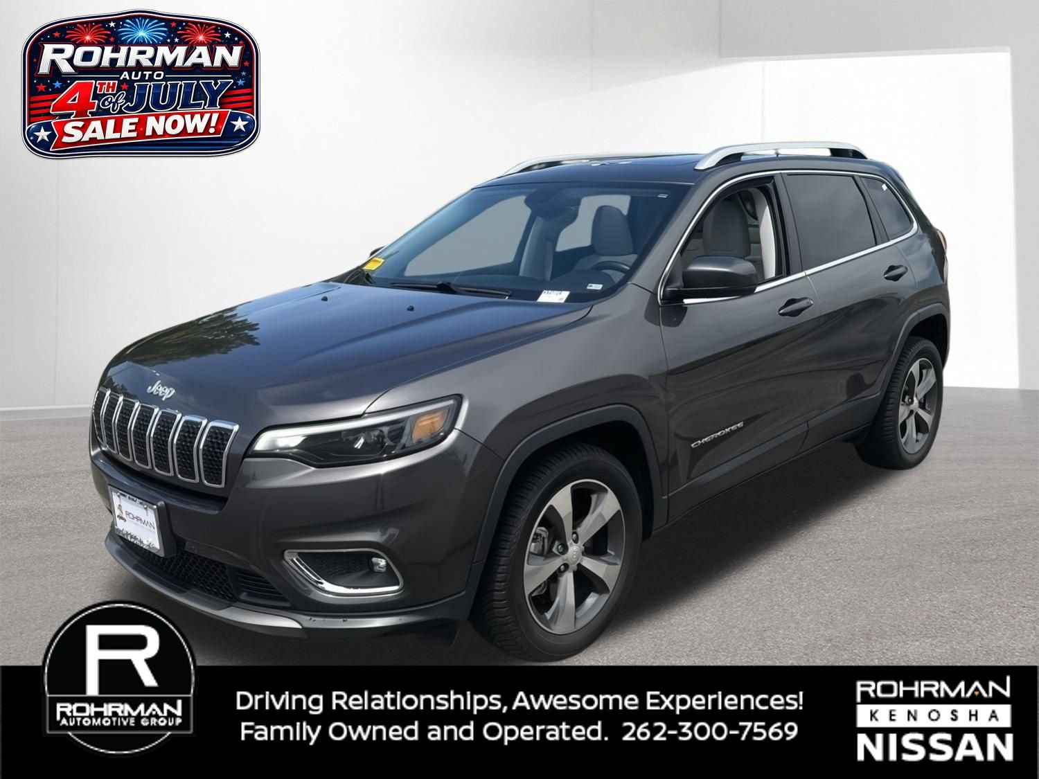 Used 2019 Jeep Cherokee Limited w/ Luxury Group FWD image 1