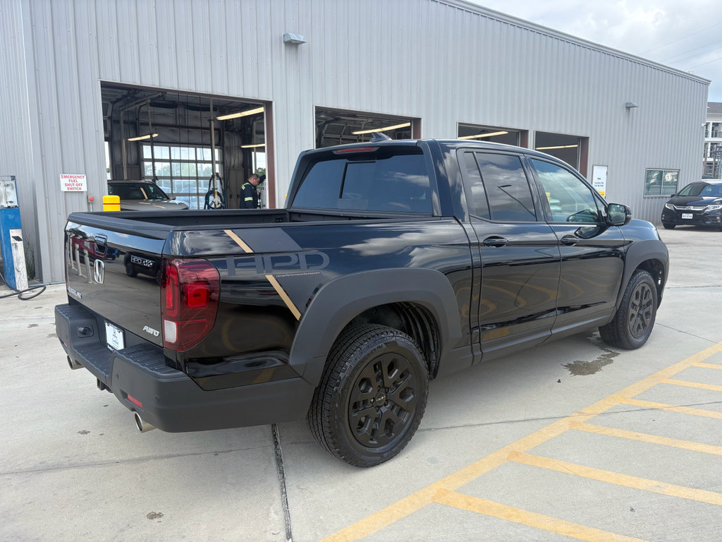 Certified 2023 Honda Ridgeline Black Edition image 8