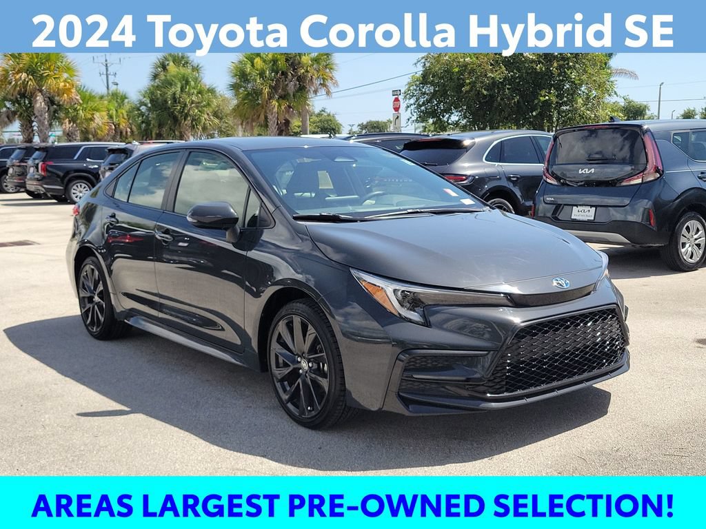 Certified 2024 Toyota Corolla SE FWD image 3