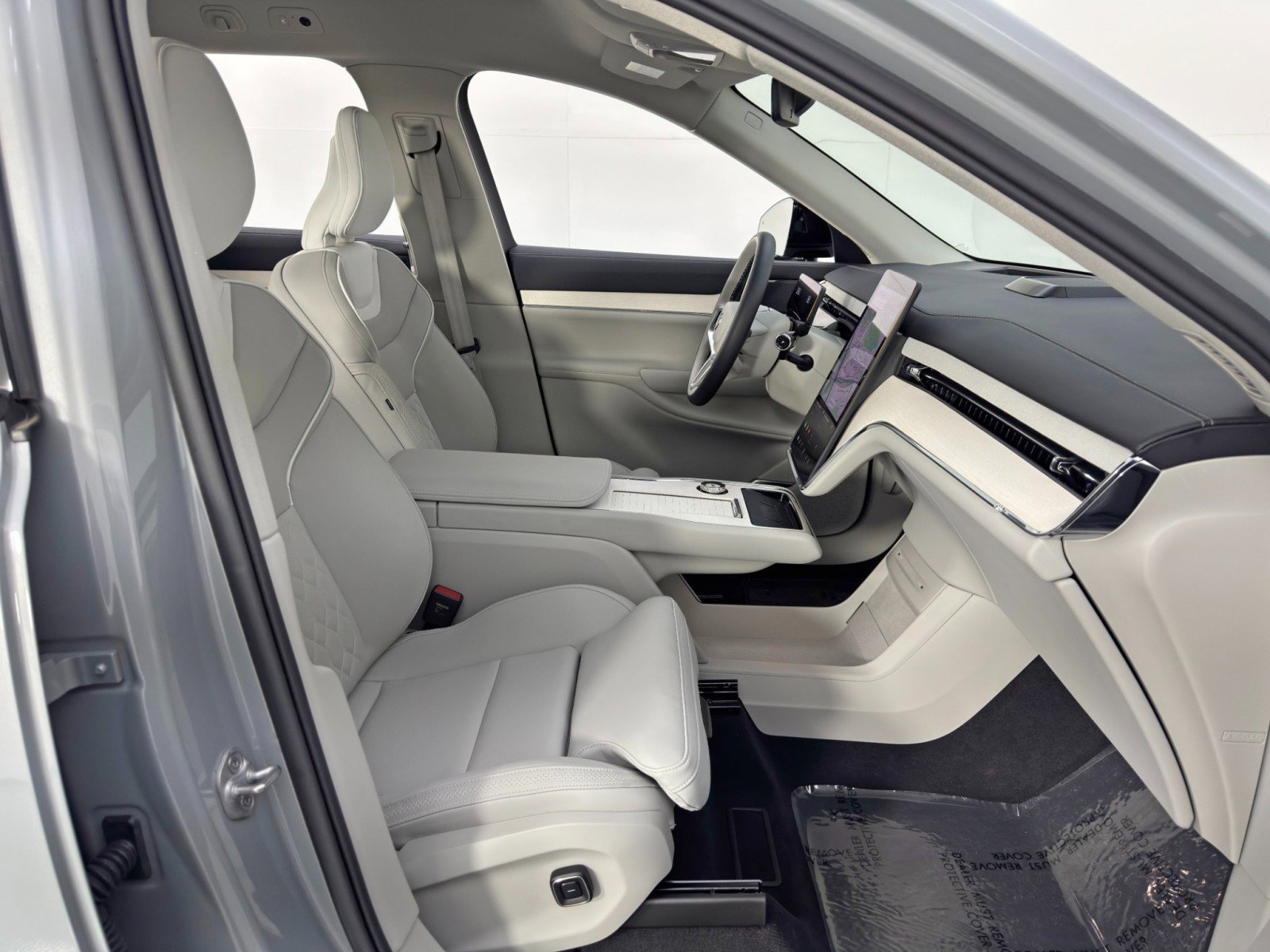 Used 2025 Volvo EX90 Ultra image 16