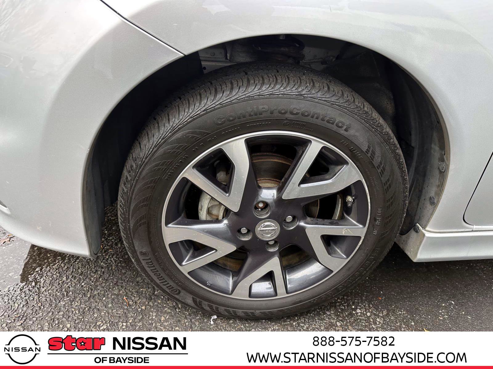 Used 2015 Nissan Versa Note SR w/ SR Convenience Package image 8