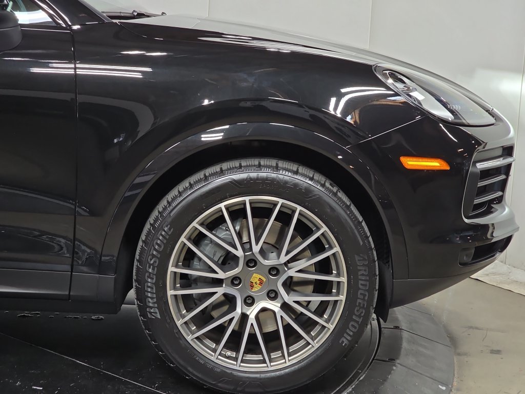 Certified 2023 Porsche Cayenne S AWD/4WD image 11